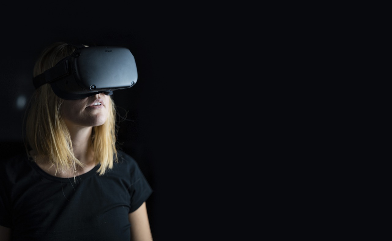 Технологии виртуальной и дополненной реальности | Разработка приложений VR и AR в Helmeton